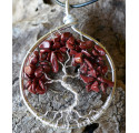 Arbre de Vie en Jaspe Rouge, Pendentif en pierre rouge, Chakra racine, Création LE SAULE REVEUR