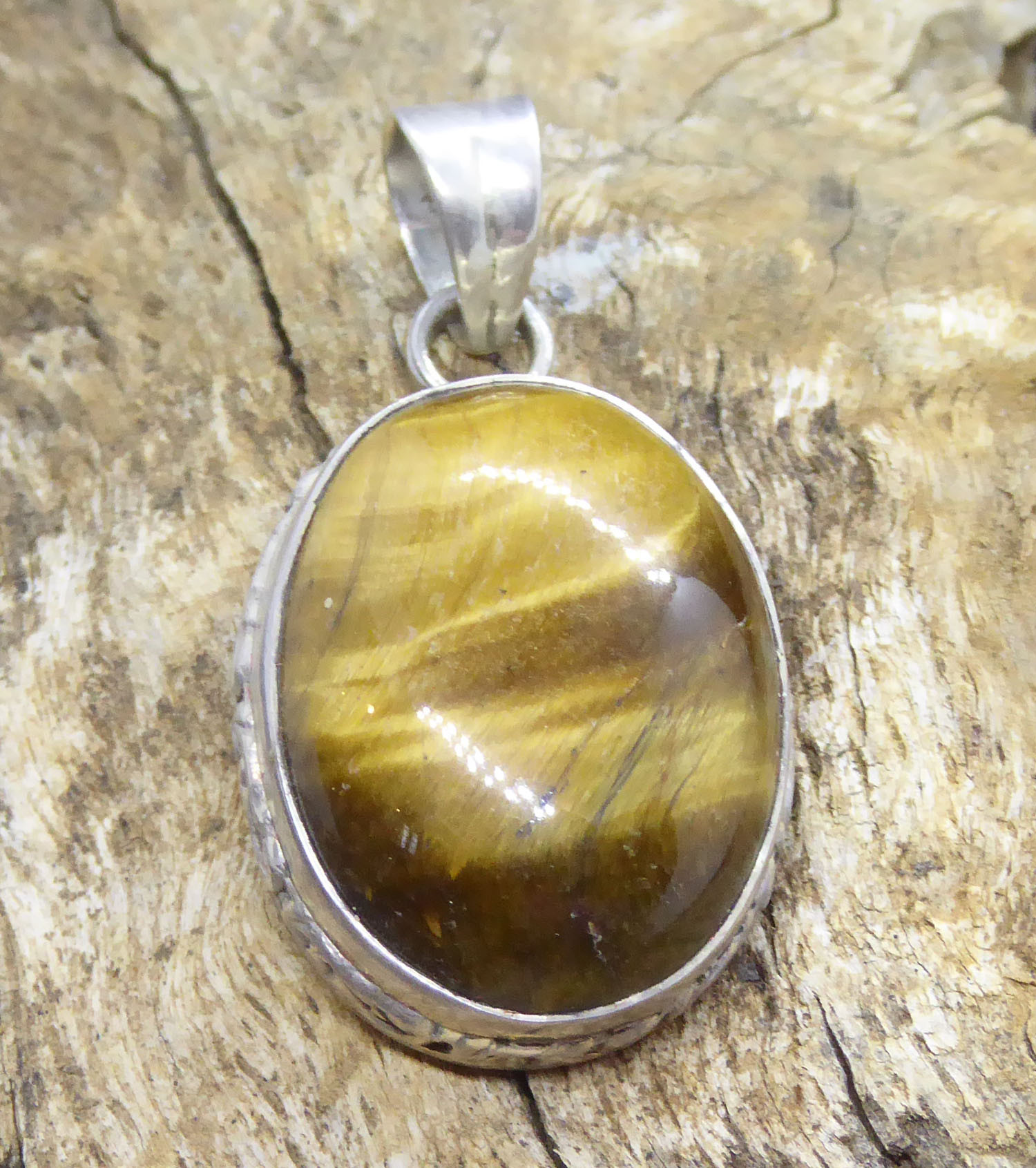 tiger eye pendant