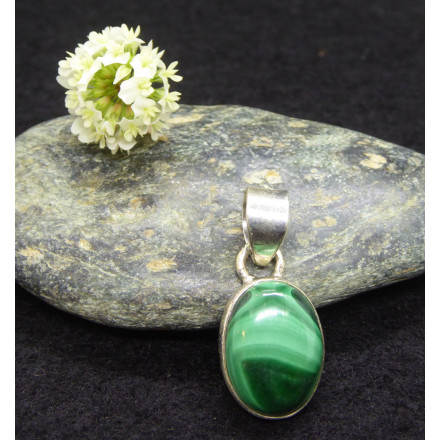 Malachite Oval Pendant