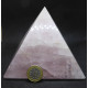 pyramide en quartz rose